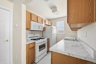 63-19 Ocean Ave S, Arverne, NY 11692 - Photo 21