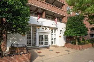 83-33 Austin St, Kew Gardens, NY 14415 - Photo 23