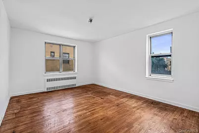 8333 Austin Street #6R, Kew Gardens, NY 14415 - Photo 15