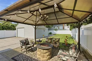 194 Willis Ave., Floral Park, NY 11001 - Photo 21