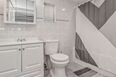 3158 Rawlins Avenue, Bronx, NY 10465 - Photo 31