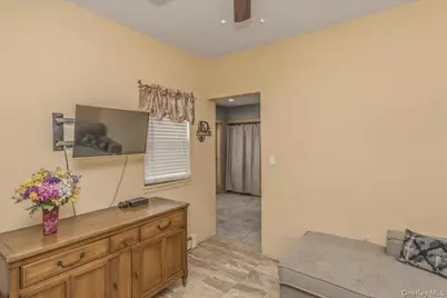 3158 Rawlins Avenue, Bronx, NY 10465 - Photo 17