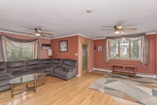 3158 Rawlins Ave, Bronx, NY 10465 - Photo 5