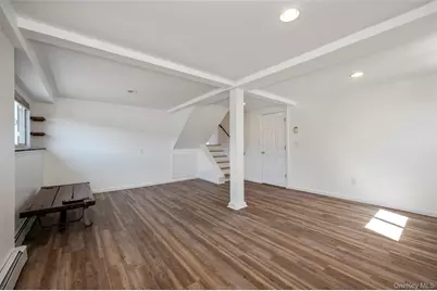 190 W Waukena Avenue, Oceanside, NY 11572 - Photo 11