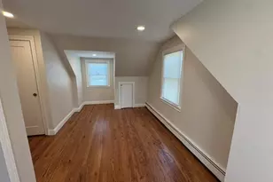 277 Jackson Ave, Syosset, NY 11791 - Photo 17
