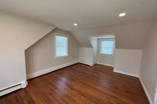 277 Jackson Ave, Syosset, NY 11791 - Photo 15