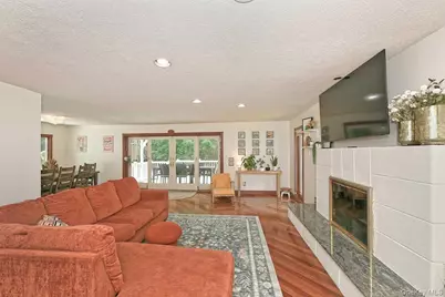 20 Oak Street, Saint James, NY 11780 - Photo 25