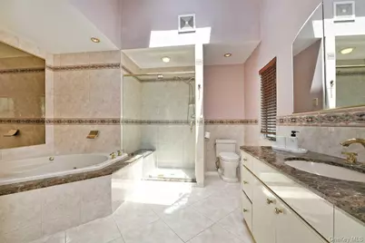 20 Oak Street, Saint James, NY 11780 - Photo 35