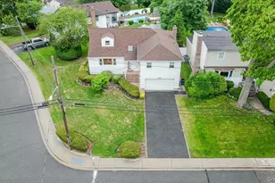 3399 Harold St, Oceanside, NY 11572 - Photo 37