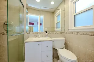 3399 Harold St, Oceanside, NY 11572 - Photo 17