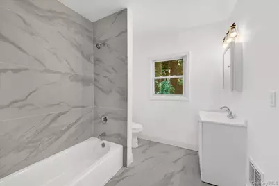 35 S Terrace Avenue, Mount Vernon, NY 10550 - Photo 11