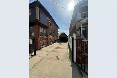 13515 127th Street, Ozone Park, NY 11420 - Photo 3