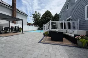 210-25 33rd Ave, Bayside, NY 11361 - Photo 29