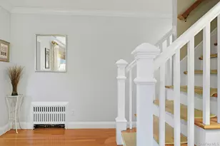 11 Cliftwood Dr, Huntington, NY 11743 - Photo 3
