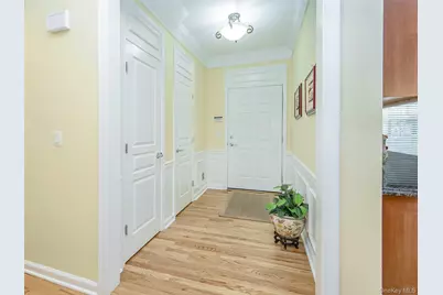 87 Paget Lane, Massapequa, NY 11758 - Photo 3