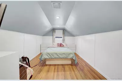6 Oxford Avenue, Massapequa, NY 11758 - Photo 15