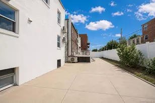 1430 70th St, Brooklyn, NY 11228 - Photo 11