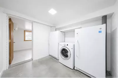1430 70th Street, Brooklyn, NY 11228 - Photo 21