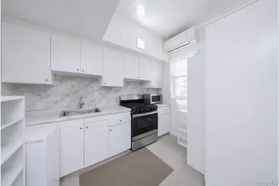 1430 70th Street, Brooklyn, NY 11228 - Photo 19