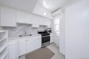 1430 70th St, Brooklyn, NY 11228 - Photo 19