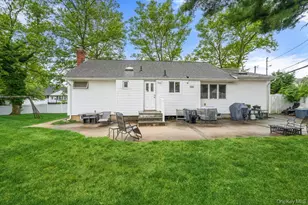 26 Sheridan St, Old Bethpage, NY 11804 - Photo 21