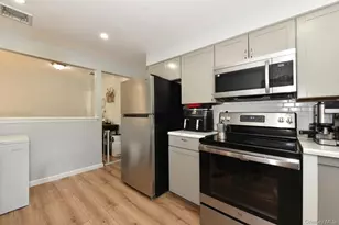 10 Miller Ave, Central Islip, NY 11722 - Photo 19