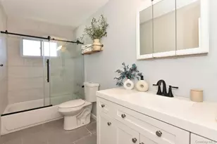 10 Miller Ave, Central Islip, NY 11722 - Photo 15