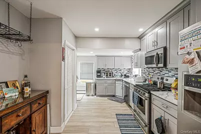 41 Moffitt Boulevard, East Islip, NY 11730 - Photo 11