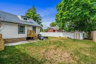 41 Moffitt Blvd, East Islip, NY 11730 - Photo 3