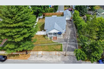 41 Moffitt Boulevard, East Islip, NY 11730 - Photo 5