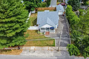 41 Moffitt Blvd, East Islip, NY 11730 - Photo 5