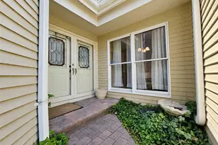 61 Willow Ridge Dr, Smithtown, NY 11787 - Photo 3