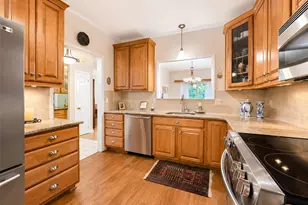 61 Willow Ridge Dr, Smithtown, NY 11787 - Photo 11