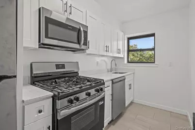 671 Bronx River Road #6C, Yonkers, NY 10704 - Photo 13