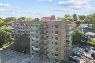 671 Bronx River Rd, Yonkers, NY 10704 - Photo 23