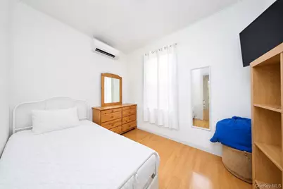 1428 70th Street, Brooklyn, NY 11228 - Photo 5