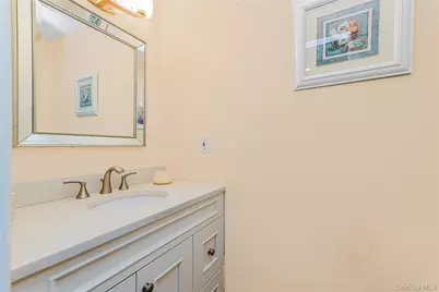 68 Bolton Avenue, White Plains, NY 10605 - Photo 27