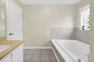 68 Bolton Ave, White Plains, NY 10605 - Photo 17