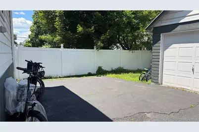 417 Baker Street #B, Poughkeepsie, NY 12603 - Photo 7