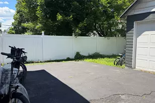 417 Baker St, Poughkeepsie, NY 12603 - Photo 7