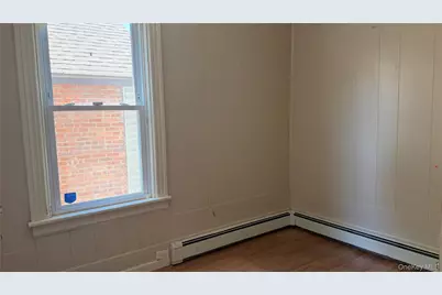 417 Baker Street #B, Poughkeepsie, NY 12603 - Photo 3