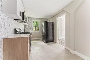 113 Herriot St, Yonkers, NY 10701 - Photo 3