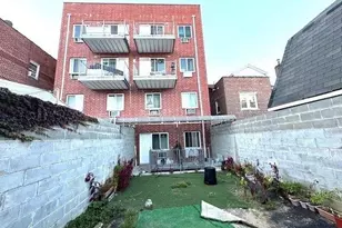 94-66 45th Ave, Elmhurst, NY 11373 - Photo 29