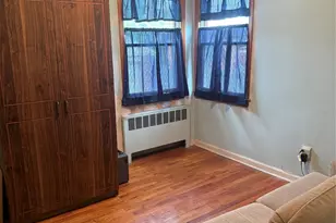 243 Pershing Pkwy, Mineola, NY 11501 - Photo 5