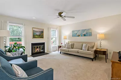 191 Horseshoe Circle, Ossining, NY 10562 - Photo 5