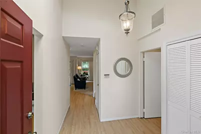 191 Horseshoe Circle, Ossining, NY 10562 - Photo 3