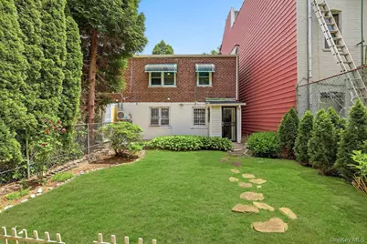 4223 Digney Avenue, Bronx, NY 10466 - Photo 35
