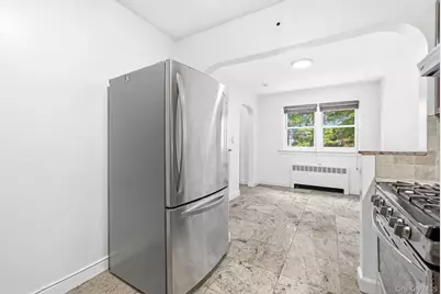 4223 Digney Avenue, Bronx, NY 10466 - Photo 7