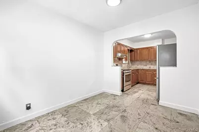 4223 Digney Avenue, Bronx, NY 10466 - Photo 3