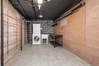 4223 Digney Avenue, Bronx, NY 10466 - Photo 37